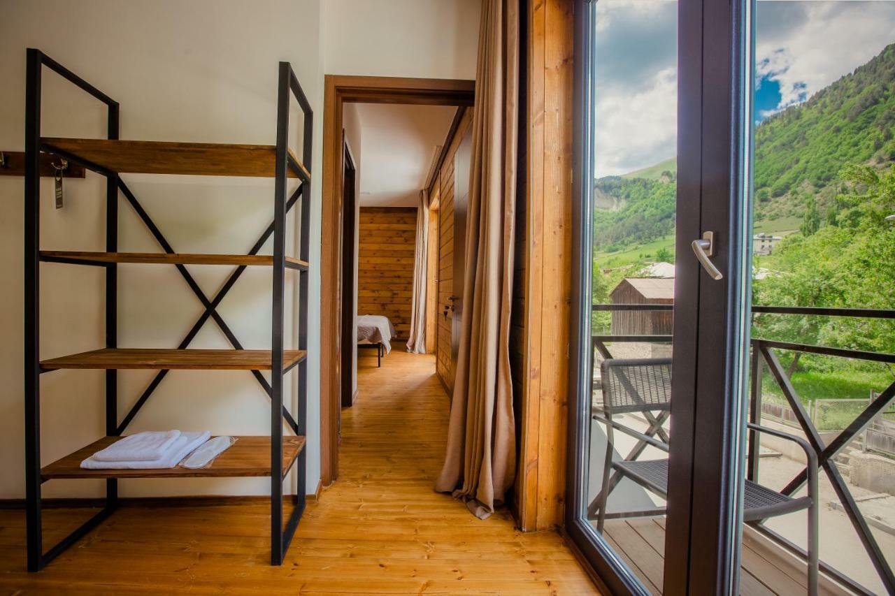 Chalet Mestia Esterno foto